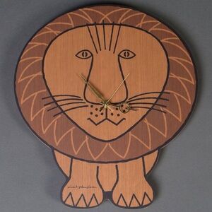 MEDICOM X KARIMOKU X SYNC X LISA LARSON LION WALL CLOCK (BROWN) Wood NWT